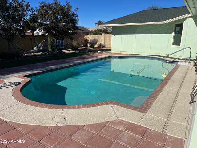 12809 W SEVILLE Drive, Sun City West, AZ 85375