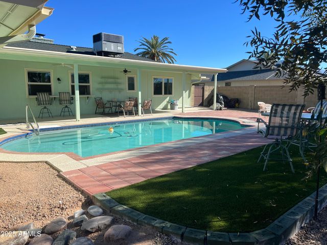 12809 W SEVILLE Drive, Sun City West, AZ 85375