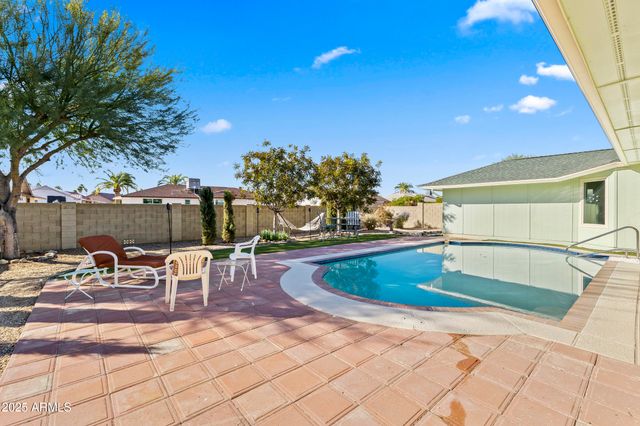 12809 W SEVILLE Drive, Sun City West, AZ 85375