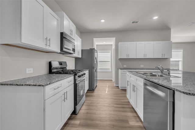 16425 RANGERVILLE Drive, Justin, TX 76247