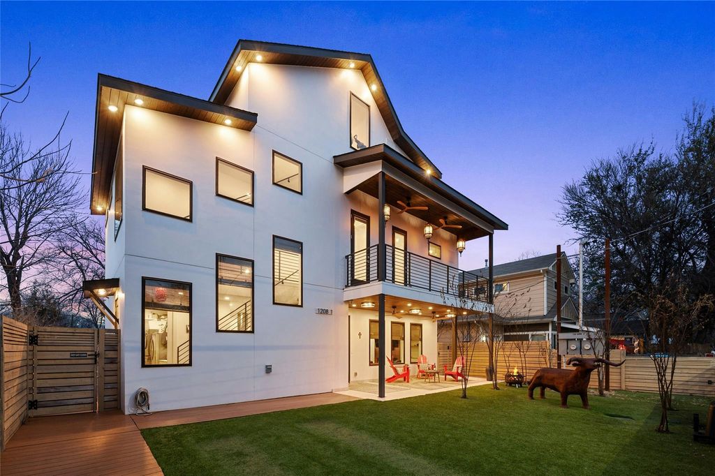 1208 Garden ST 1 & #2, Austin, TX 78702