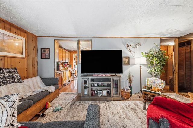 25060 Royalton Road, Columbia Station, OH 44028