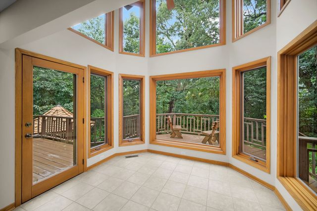 43W976 Oakleaf Drive, Elburn, IL 60119