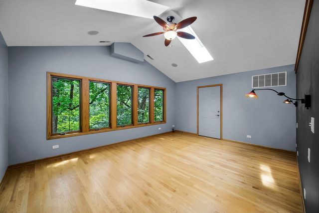 43W976 Oakleaf Drive, Elburn, IL 60119