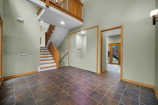 43W976 Oakleaf Drive, Elburn, IL 60119