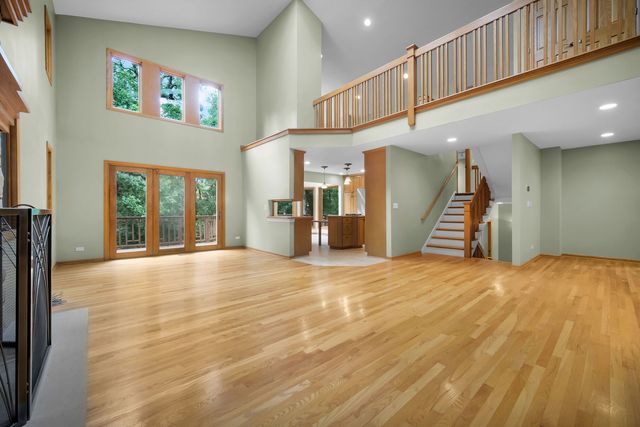 43W976 Oakleaf Drive, Elburn, IL 60119