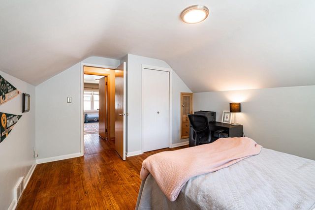 317 N 110th STREET, Wauwatosa, WI 53226