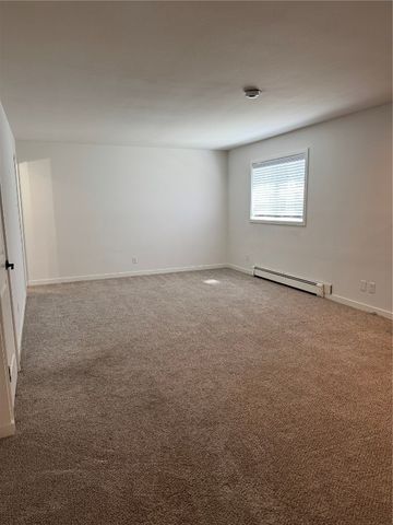 1240 Esther Court, Iowa City, IA 52240