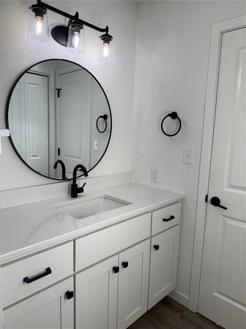 1240 Esther Court, Iowa City, IA 52240