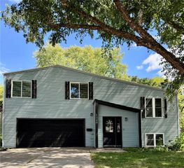 1240 Esther Court, Iowa City, IA 52240