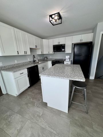 18350 N HIGHWAY 124, Centralia, MO 65240