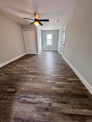 18350 N HIGHWAY 124, Centralia, MO 65240