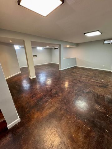 18350 N HIGHWAY 124, Centralia, MO 65240