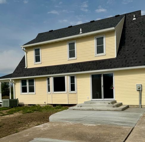 18350 N HIGHWAY 124, Centralia, MO 65240