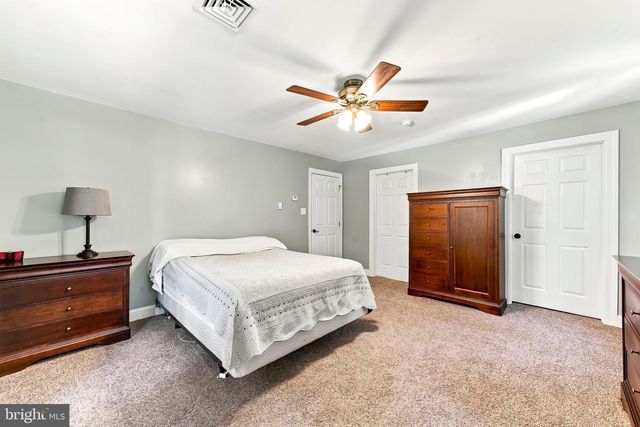 136 TELEGRAPH RD, Coatesville, PA 19320