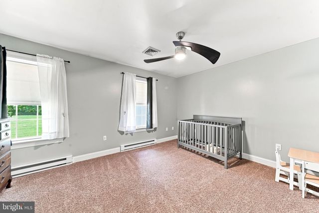 136 TELEGRAPH RD, Coatesville, PA 19320