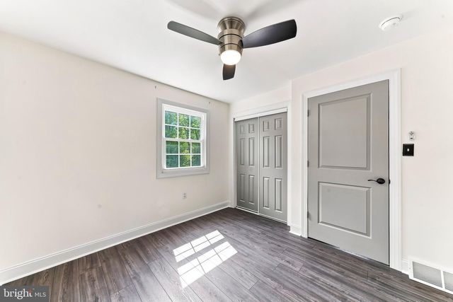 136 TELEGRAPH RD, Coatesville, PA 19320