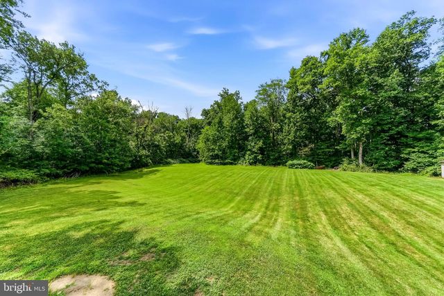 136 TELEGRAPH RD, Coatesville, PA 19320