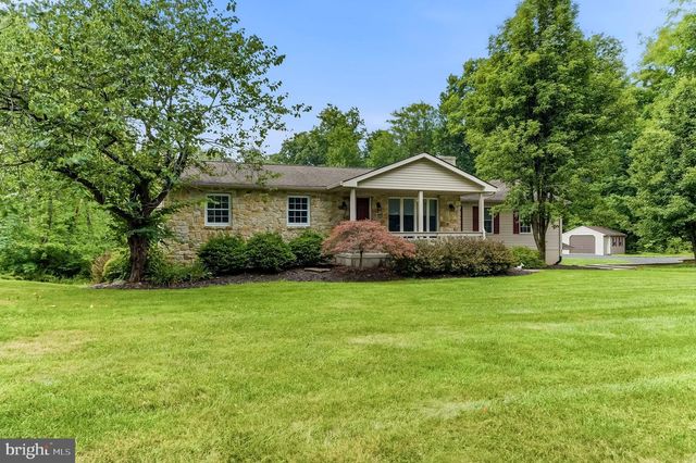 136 TELEGRAPH RD, Coatesville, PA 19320