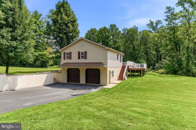 136 TELEGRAPH RD, Coatesville, PA 19320