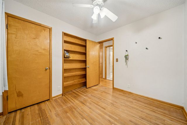 300 N Wood Ave, Wichita, KS 67212