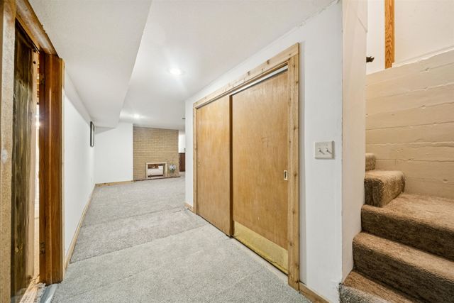 300 N Wood Ave, Wichita, KS 67212