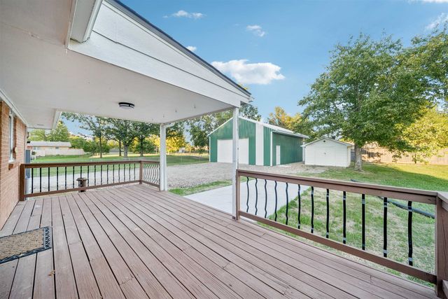 300 N Wood Ave, Wichita, KS 67212