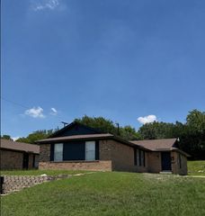 2600 21st Street, Fort Worth, TX 76106