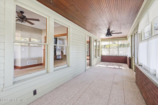 5470 Douglas Road, Toledo, OH 43613