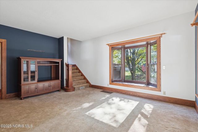 5470 Douglas Road, Toledo, OH 43613