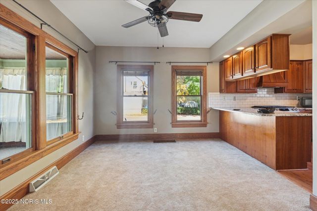 5470 Douglas Road, Toledo, OH 43613