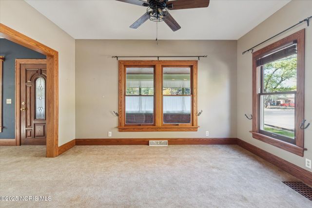 5470 Douglas Road, Toledo, OH 43613