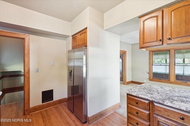 5470 Douglas Road, Toledo, OH 43613