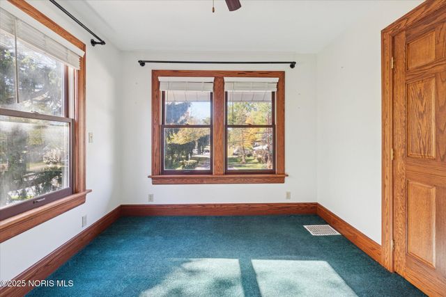 5470 Douglas Road, Toledo, OH 43613