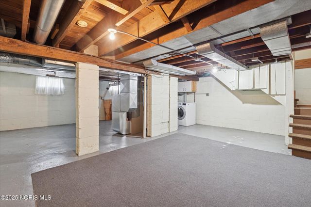 5470 Douglas Road, Toledo, OH 43613