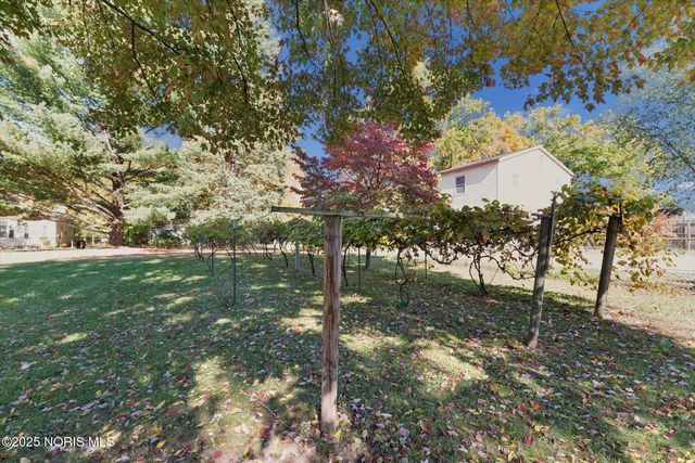 5470 Douglas Road, Toledo, OH 43613