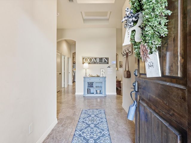 100 Valle Court, Azle, TX 76020