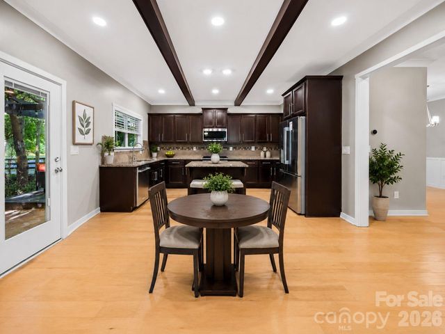 102 Sheridan Court, Mooresville, NC 28115