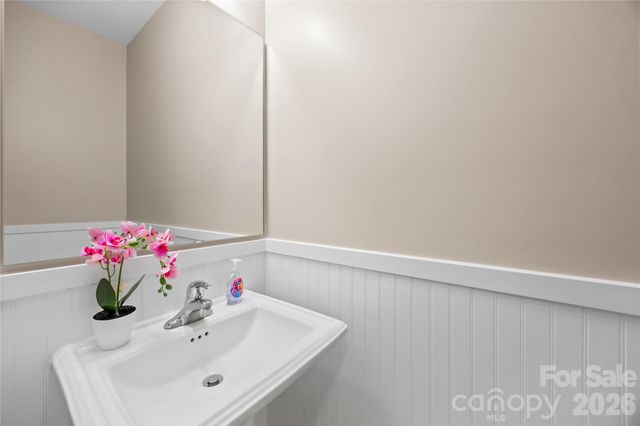 102 Sheridan Court, Mooresville, NC 28115