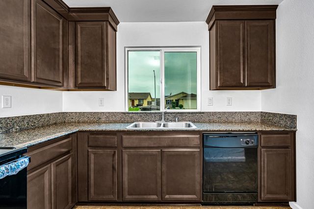 756 Marcelina Court, Merced, CA 95341