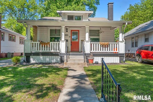 2017 S Lowell Avenue, Springfield, IL 62704