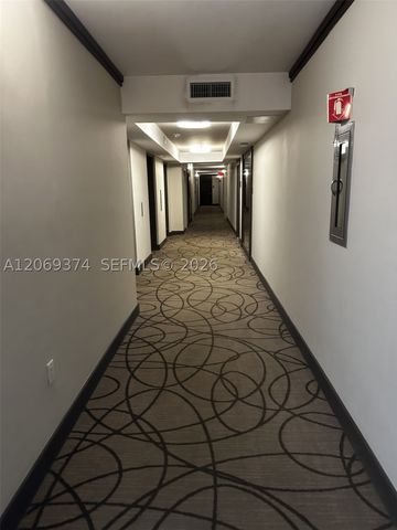 20515 E Country Club Dr 1749, Aventura, FL 33180