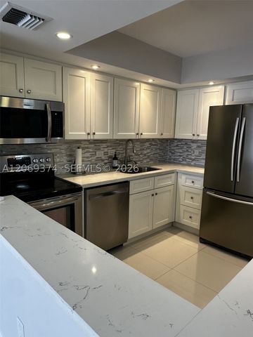 20515 E Country Club Dr 1749, Aventura, FL 33180