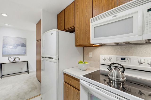 1494 Four Oaks Circle, San Jose, CA 95131