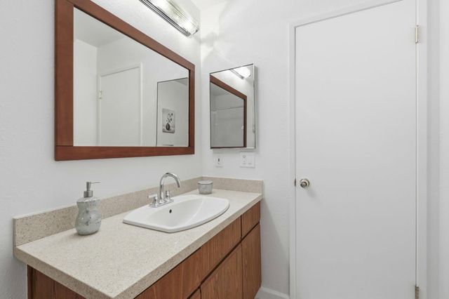 1494 Four Oaks Circle, San Jose, CA 95131