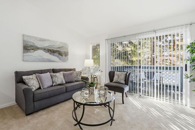 1494 Four Oaks Circle, San Jose, CA 95131