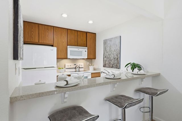 1494 Four Oaks Circle, San Jose, CA 95131