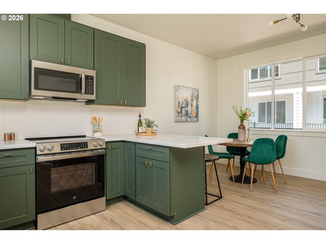 99 Ne 78th Ave, Portland, OR 97213