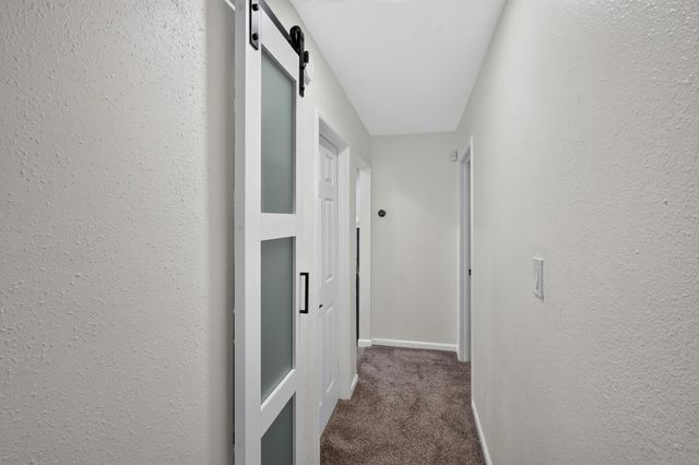 1886 Kirk Way, Sacramento, CA 95822