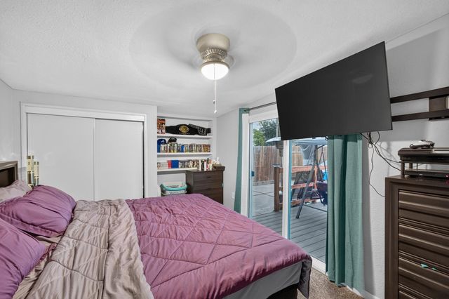 1886 Kirk Way, Sacramento, CA 95822